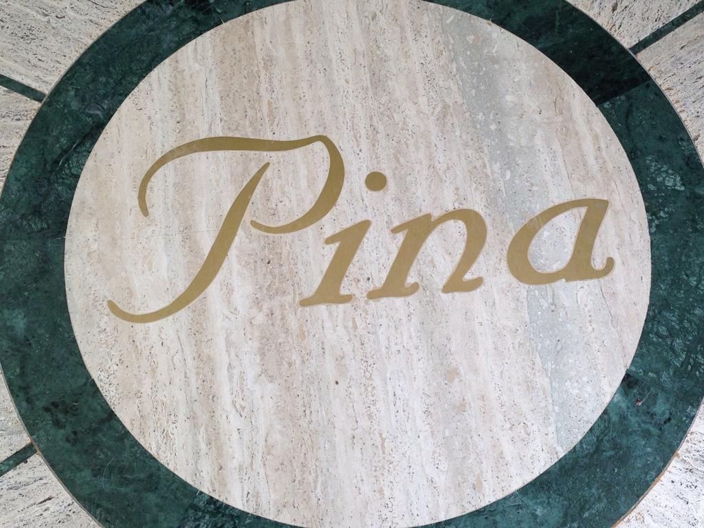 Hotel Pina Ristorante Isola del Gran Sasso dʼItalia Exterior foto